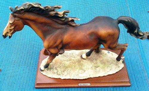 LOVELY HORSE  FIGURINE ARMANI